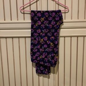 LuLaRoe Halloween leggings. Brand new never worn size TC 2from the unicorn list